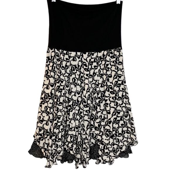 Reversible Flowy Polka Dot Bows Stretchy Skirt Black & Cream Size Large - Picture 1 of 7